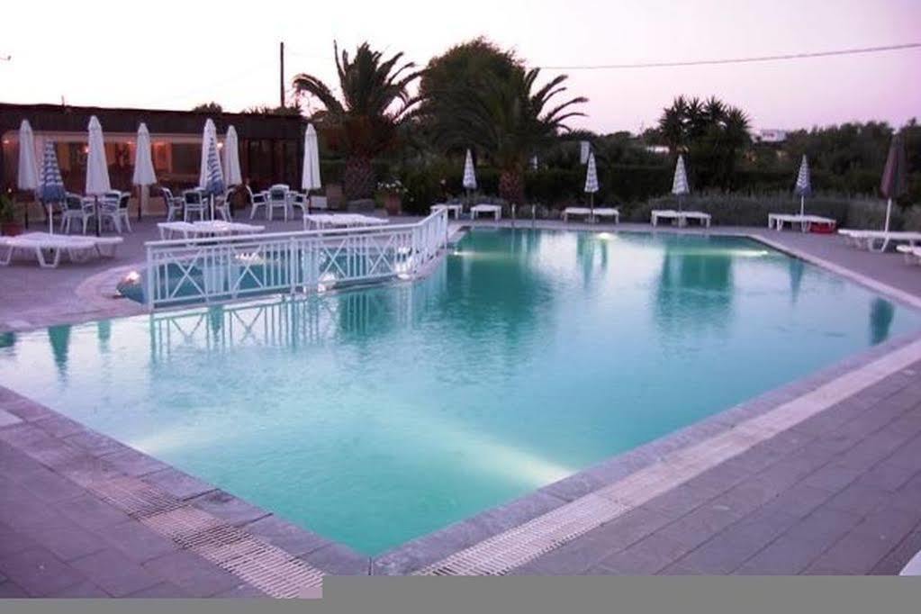 Alkmini Hotel Theológos Extérieur photo